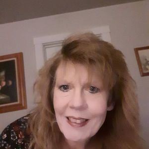 Meet your Posher, Annette